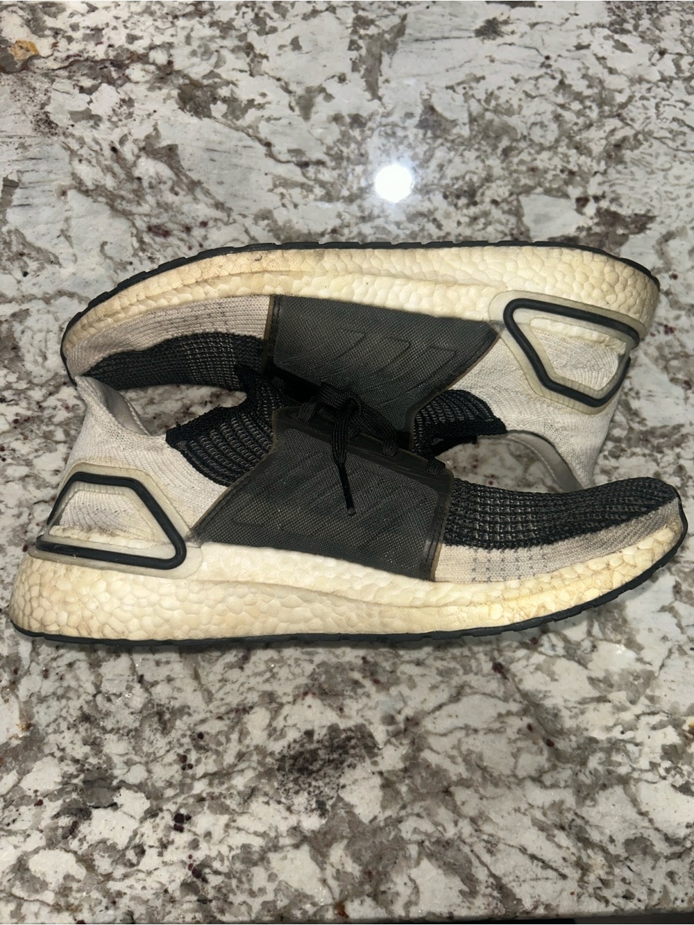 Adidas Ultra Boost Men’s 9.5 Black & White Athletic Running Shoes-Good Condition